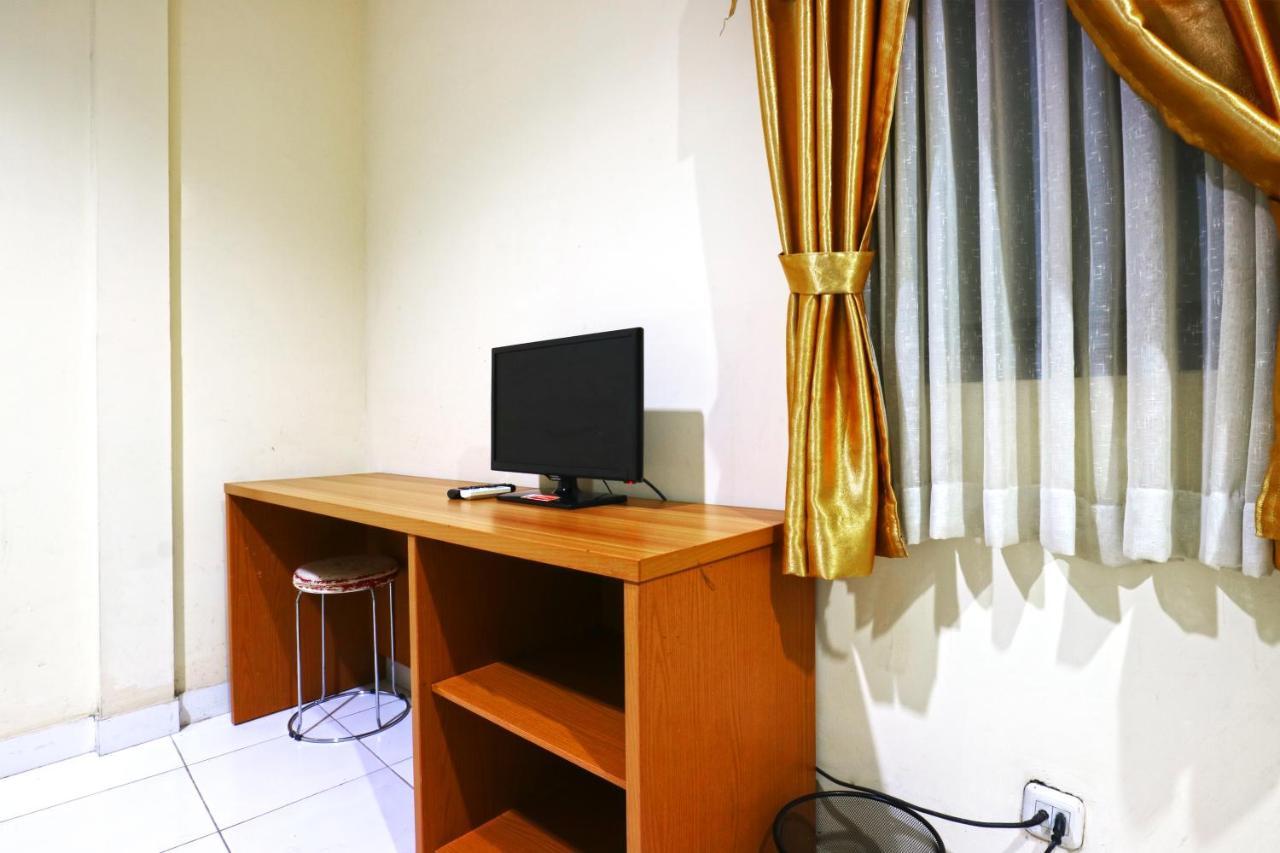Sabrina Guest House Джакарта Екстериор снимка