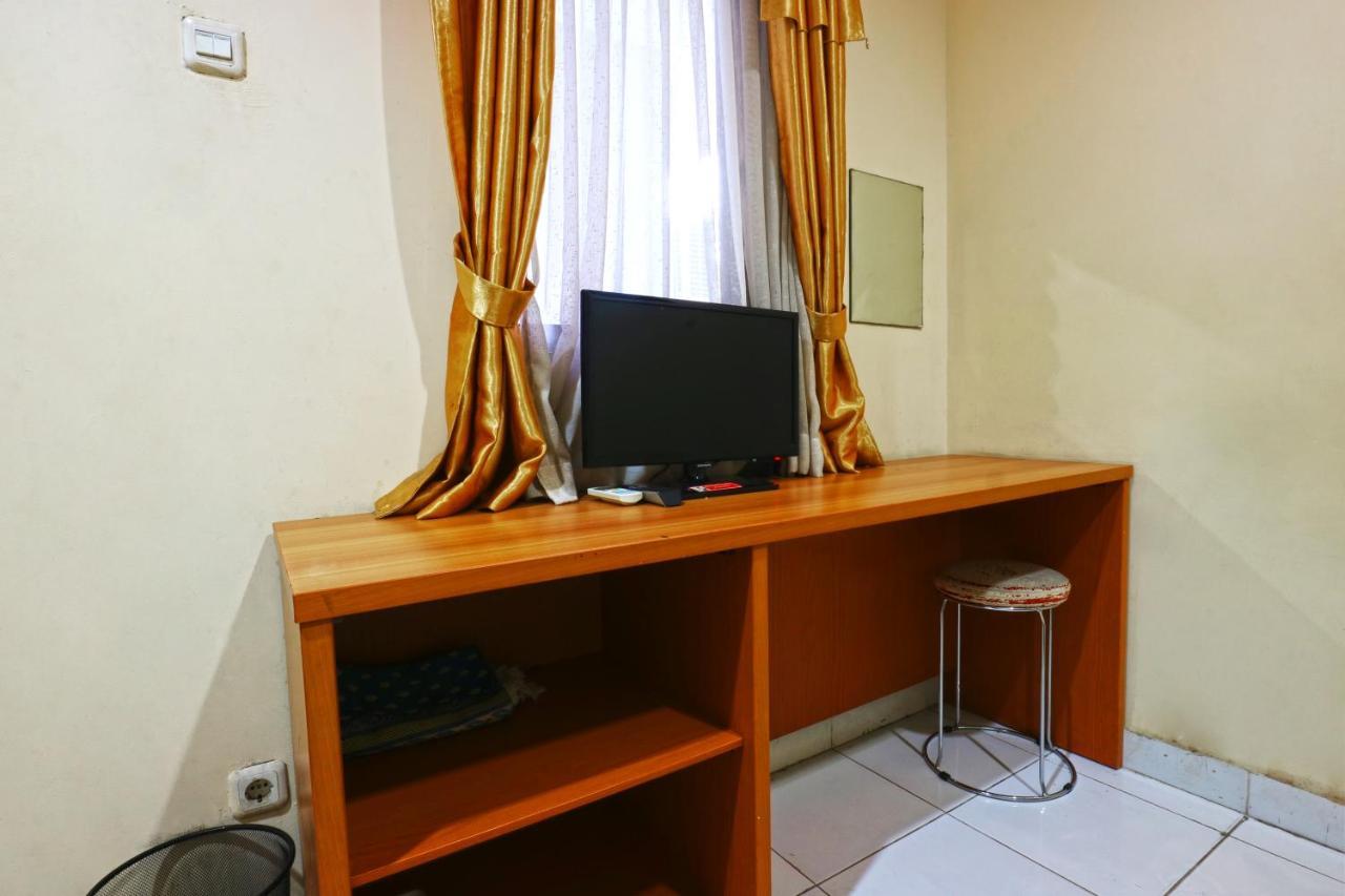 Sabrina Guest House Джакарта Екстериор снимка